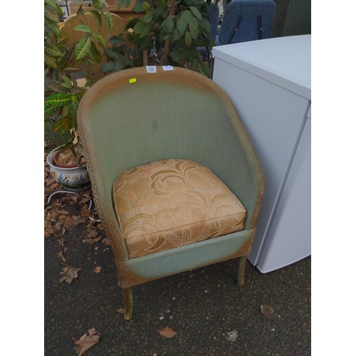 318 - Lloyd Loom style bedroom chair with removable seat.