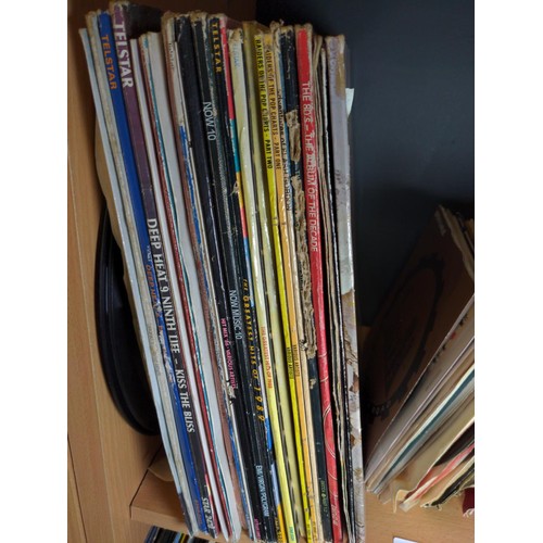 475 - Collection of 24 + vinyl albums and approx 50 plus singles of various artists and collections.