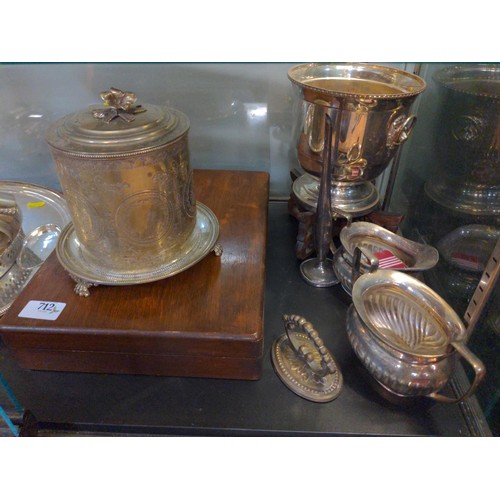 712 - Shelf of mixed metal ware and Empty cutlery canteen, etc..,