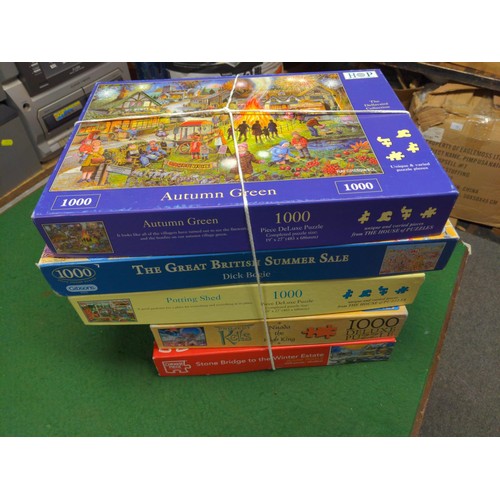 81 - 5 x jigsaw puzzles inc. Hop, Gibsons etc.