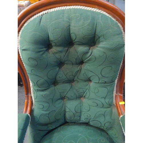 989 - Early C20 mahogany armchair