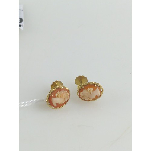 645 - Pair of 9ct gold cameo earrings with screw-back fitting,  length 18mm, gross weight 2.3 grams