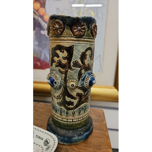 847 - Japanese vase with characters to base, European stein style jug (chip to base) with three others.