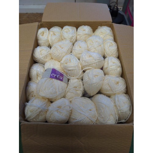 122 - Approx 50 25g balls of Provenance Albite