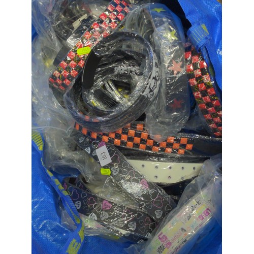 163 - Large bag of colourful & studded belts, all as new, 1050115cm