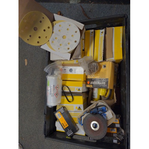 192 - Various abrasives, sanding discs in crate (does not include crate) together with blue concertina too... 