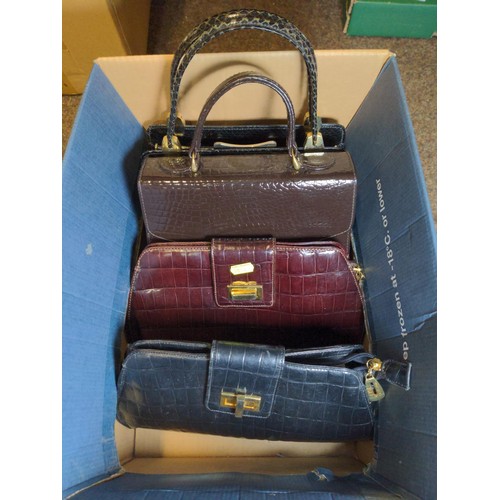 Four vintage genuine leather handbags 2 small purses Francesco