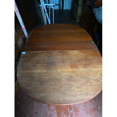 330 - G Plan mid century dropleaf table in teak. W100 D21 H74cm closed, open W100 D150 H74 cm approximatel... 