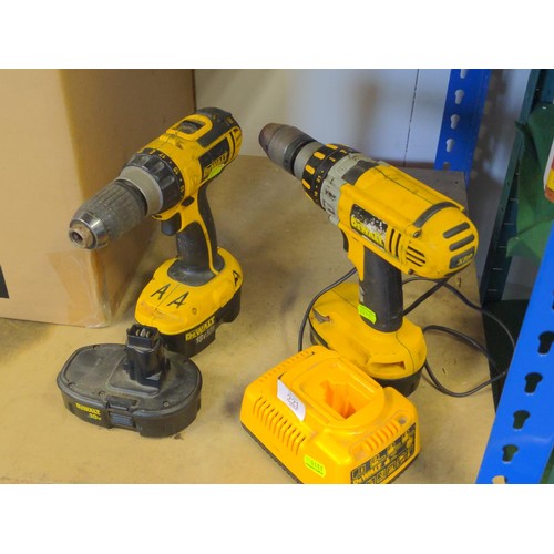 221 - 2x DeWalt drills with 3 batteries