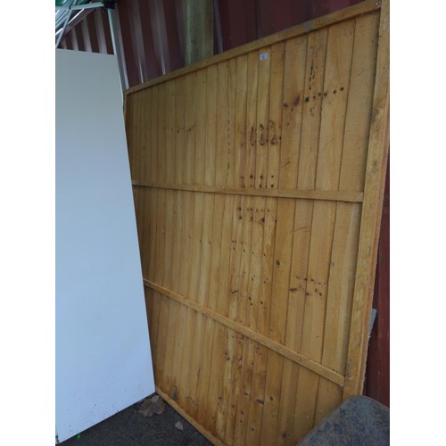 79 - Single unused 6ft fence panel