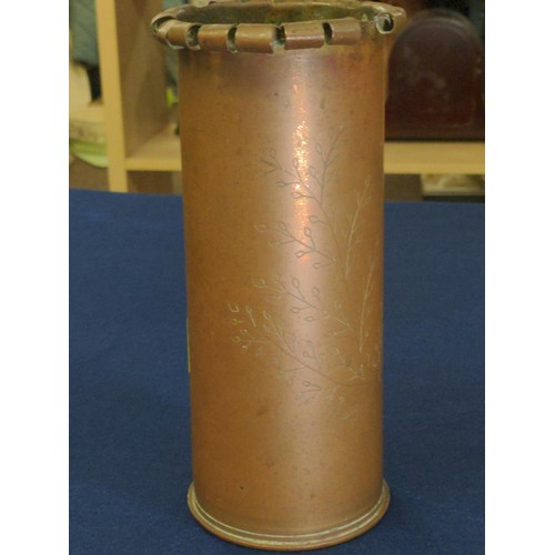 569 - WWI trench art shell, engraved Souvenier from Flandres, 1914-1919 with the name 'Nellie', height 20.... 