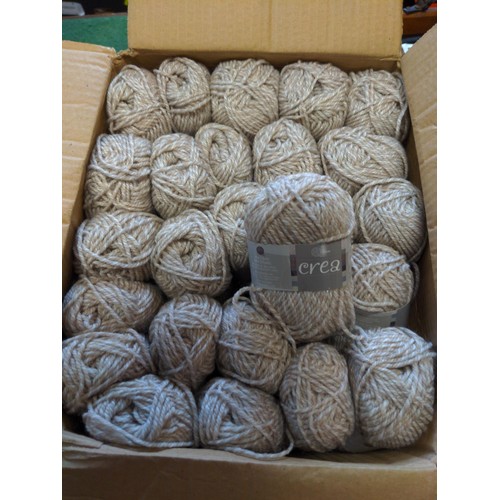 255 - 50 x 25gram yarn provenance granite