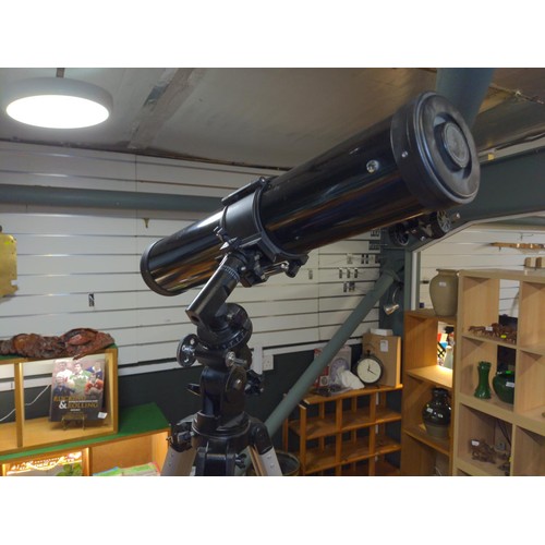 OPTUS Telescope with EQ7 mount magnification 35x 234 x in original