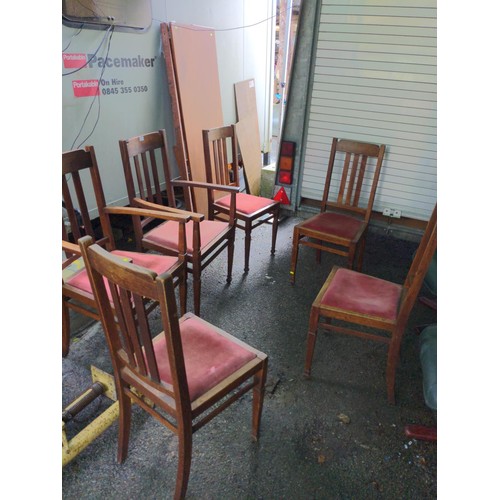 75 - 4 x Oak dining chairs inc 2 x carvers 