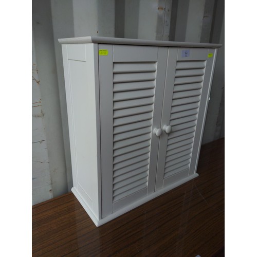 77 - White bathroom cabinet W52cmx D22cm x H55cm 