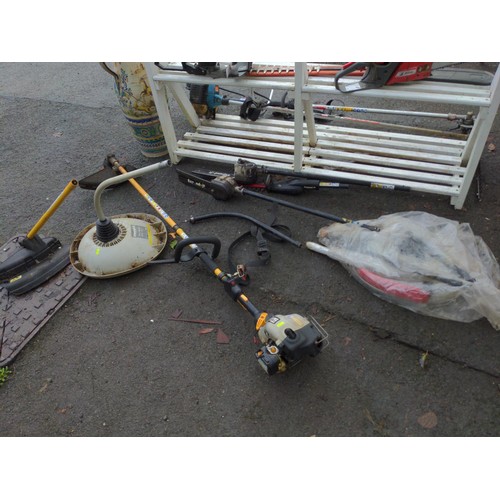 98 - Ryobi PBC3046YE petrol multi tool Inc accessories, chainsaw, hedge trimmer etc