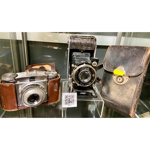 420 - Nagel Vollenda bellows camera 70/1 with serial No.2286331. 120 film known to be 1933 just prior to K... 