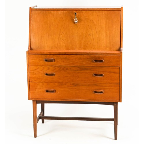 549 - Mid Century modern bureau, with 3 lower drawers. W76.5cm D40.5cm H108cm