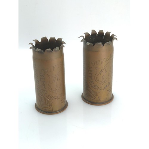 409 - Pair of WWI trench art shells, engraved Souviener Kemmel, Belgium 1914-1919, height 9cm... 