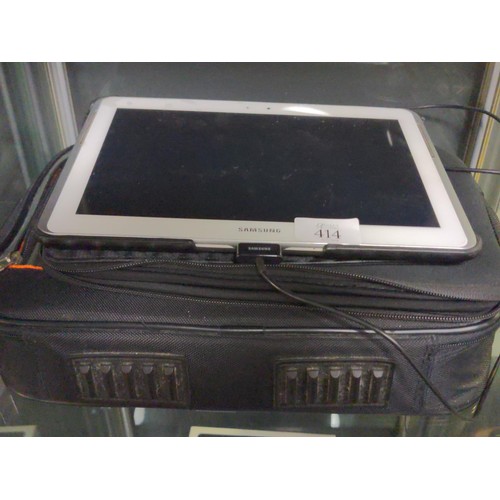 414 - Samsung Galaxy Tab 2, model GT-P5110, 16GB, in near new condition, unlocked, including charging cabl... 