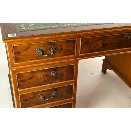 248 - Pedestal desk, with faux leather top. Project piece, various repairs needed. W137cm D70cm H77cm