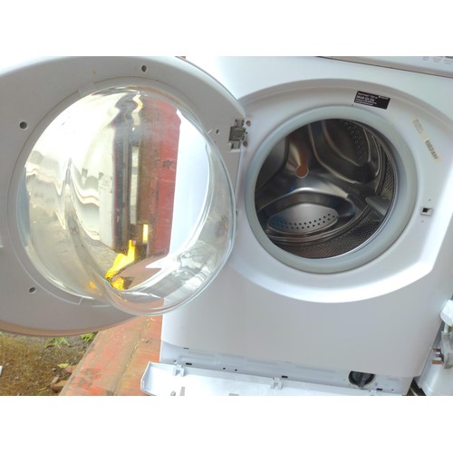 221 - Hotpoint 7kg washing machine HULT742