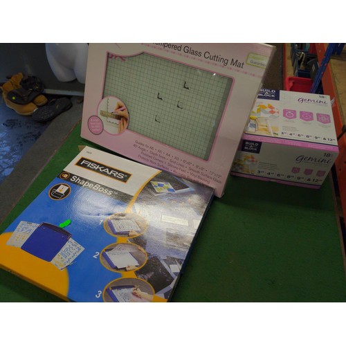 85 - Boxed Craft items Inc Build a block set, Cutter pillar pro, A3 tempered glass cutting mat & shap... 