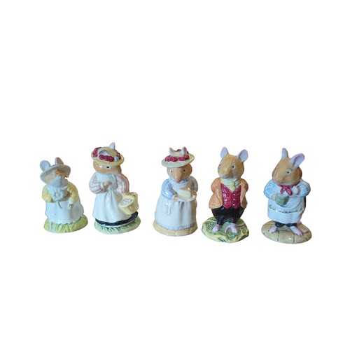 306 - Five Royal Doulton Brambly Hedge figures inc. Lord Woodmouse, Lady Woodmouse, Primrose Woodmouse, Mr... 