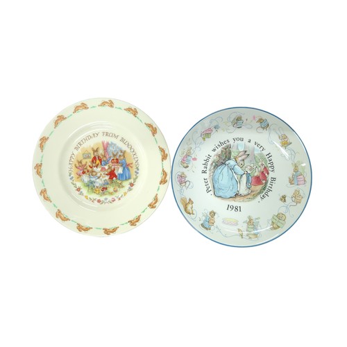 320 - Royal Doulton, a series of four seasons plates from the Brambly Hedge gift collection, dia. 21cm tog... 