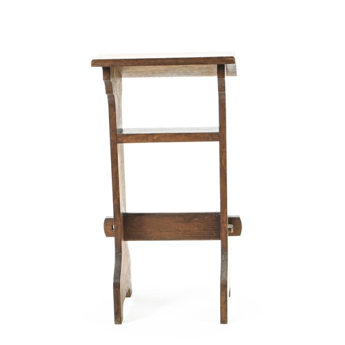 422 - Small oak lectern. W38cm D29cm H76cm