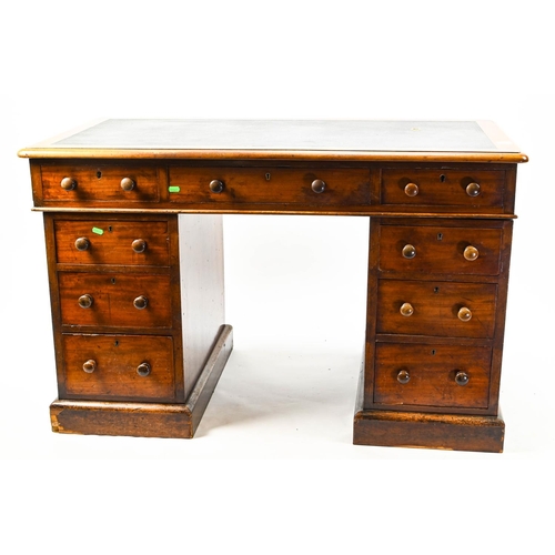 9 drawer pedestal writing desk. W118cm D66cm H73cm