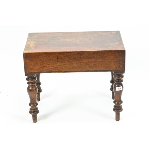 364 - Victorian , mahogany bidet / table.