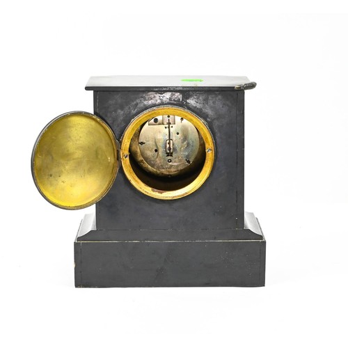 370 - Slate and marble mantle clock 23cm high.