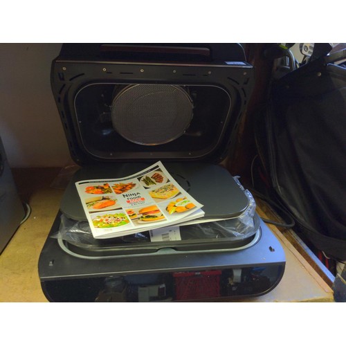 133 - Ninja foodi AG551UK max air fryer/grill. Brand new and unused.