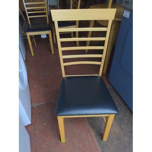 225 - Small drop leaf table with 4 leatherette chairs W92cm D65 H75cm