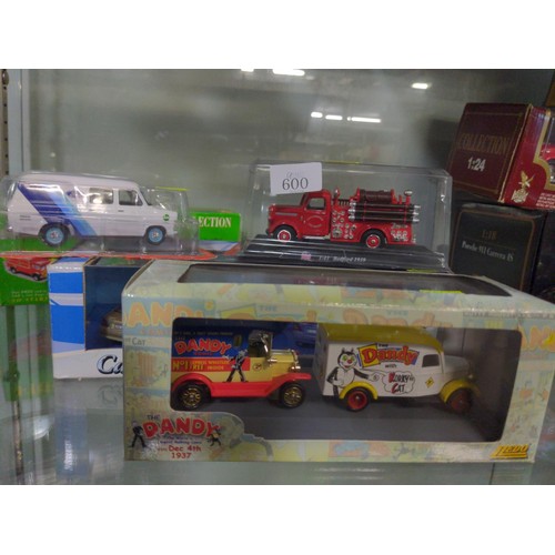 600 - Small collection of boxed toy cars, die cast inc, Corgi etc..