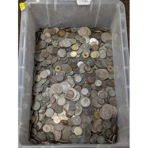 737 - Large tub of coins, gross weight including tub 14.6kg