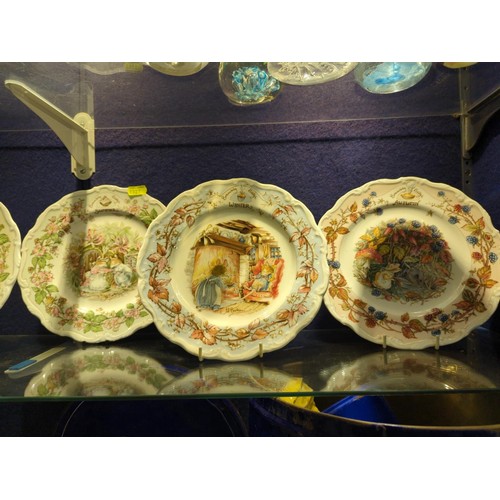 320 - Royal Doulton, a series of four seasons plates from the Brambly Hedge gift collection, dia. 21cm tog... 