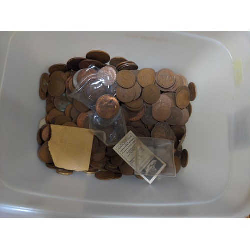 742 - Tub of mixed coins and some cigarette cards, gross weight including tub 9.39kg