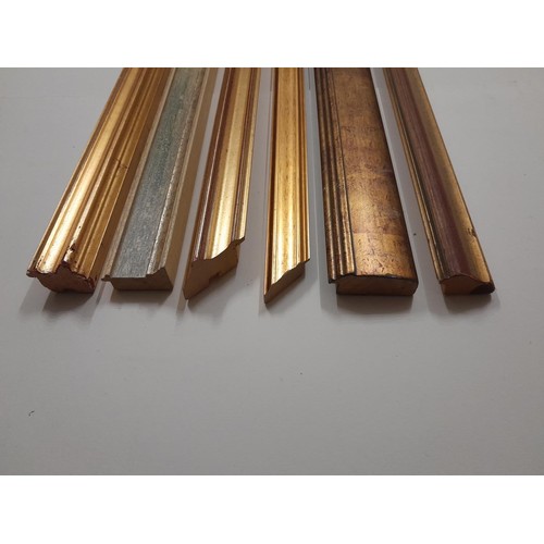 1133 - Large quantity of picture frame making lengths