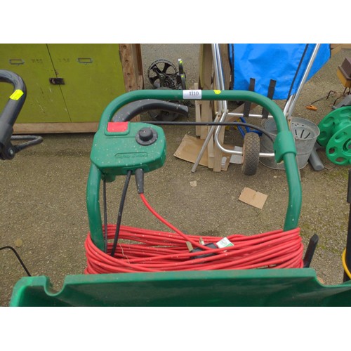 1110 - Qualcast classic electric mower