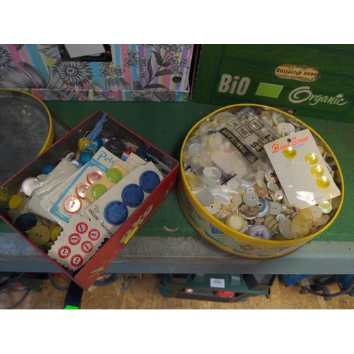 1185 - Quantity of craft items Inc, buttons, yarn, sewing items, embroidery etc....