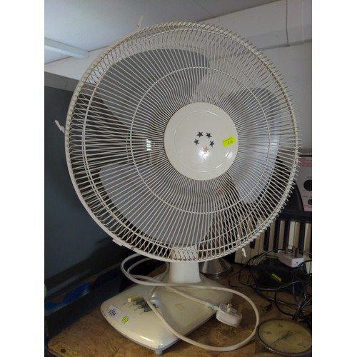 1294 - 3 Speed desk fan