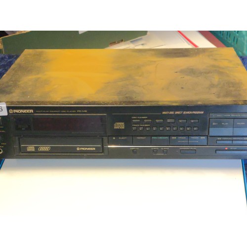 1296 - Pioneer compact disc player PD-M6