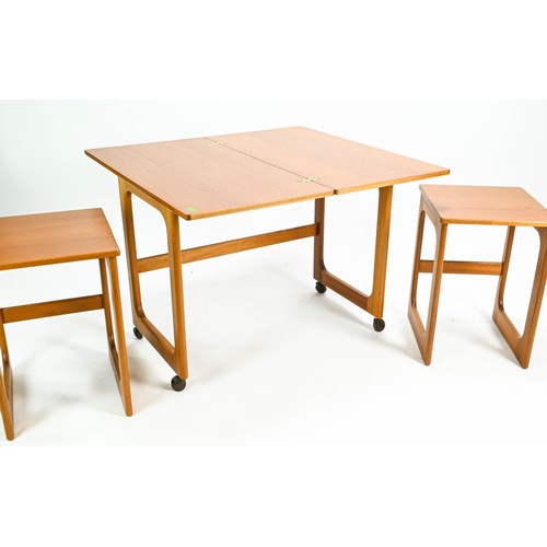 102 - McIntosh teak set of three nesting tables on casters with 74.5 x 81cm (unextended 74 x 40cm)