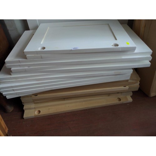 1353 - Various size kitchen cupboard doors white 'largest 62 x 78cm' + bare wood 