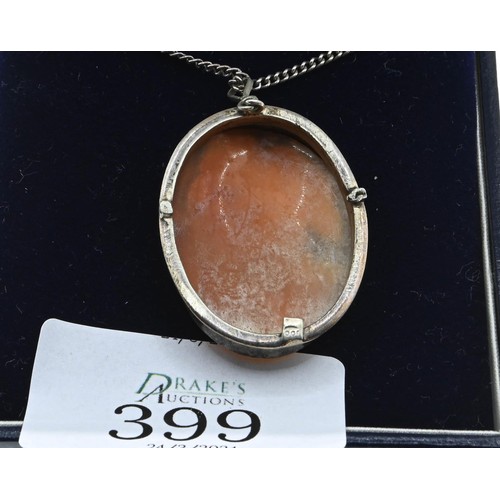 399 - 800 grade silver mounted cameo pendant with a silver chain