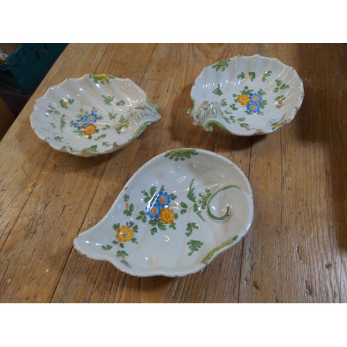 196 - 3 Mediterranean Scalloped dishes