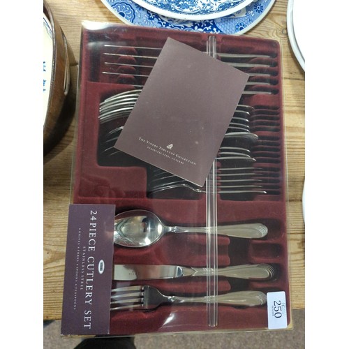 250 - 24 piece boxed cutlery set by Viners.