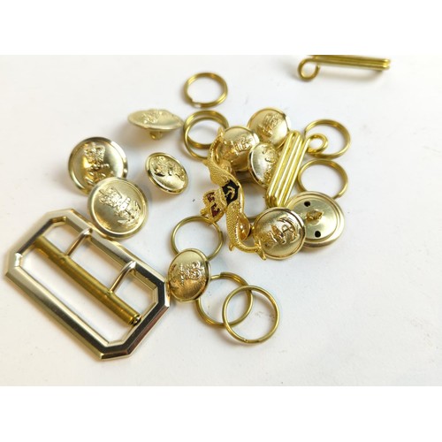 447 - Naval buttons, badge, buckle & fittings